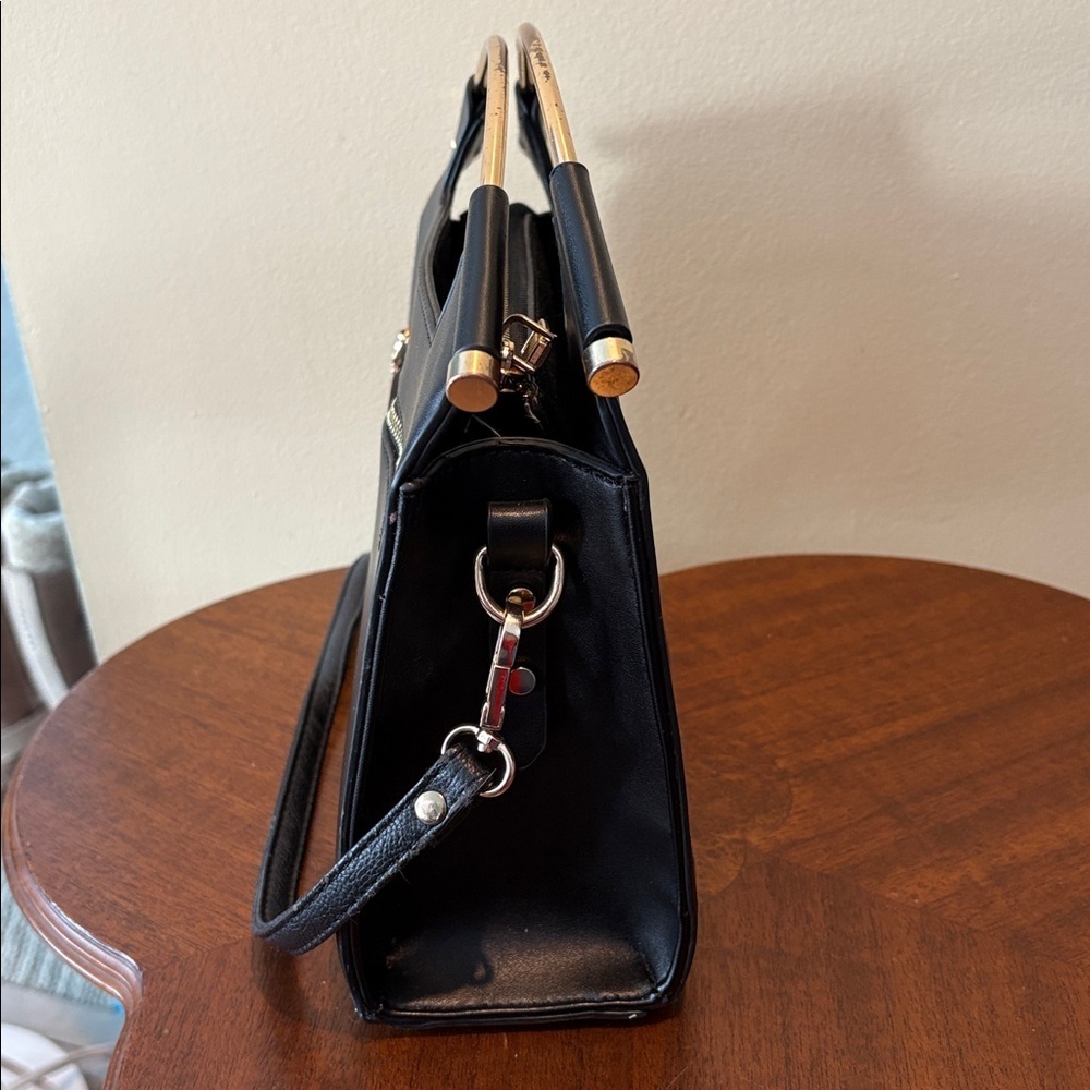 Miztique  satchel  Crossbody bag vegan Suede front panel & trim black/gold tone - Picture 4 of 17